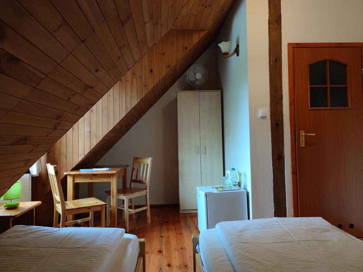 Folwark Luknajno Nad Jeziorem Sniardwy Gospoda Dziedzictwo Kulinarne Warmia-Mazury Mikołajki Dış mekan fotoğraf