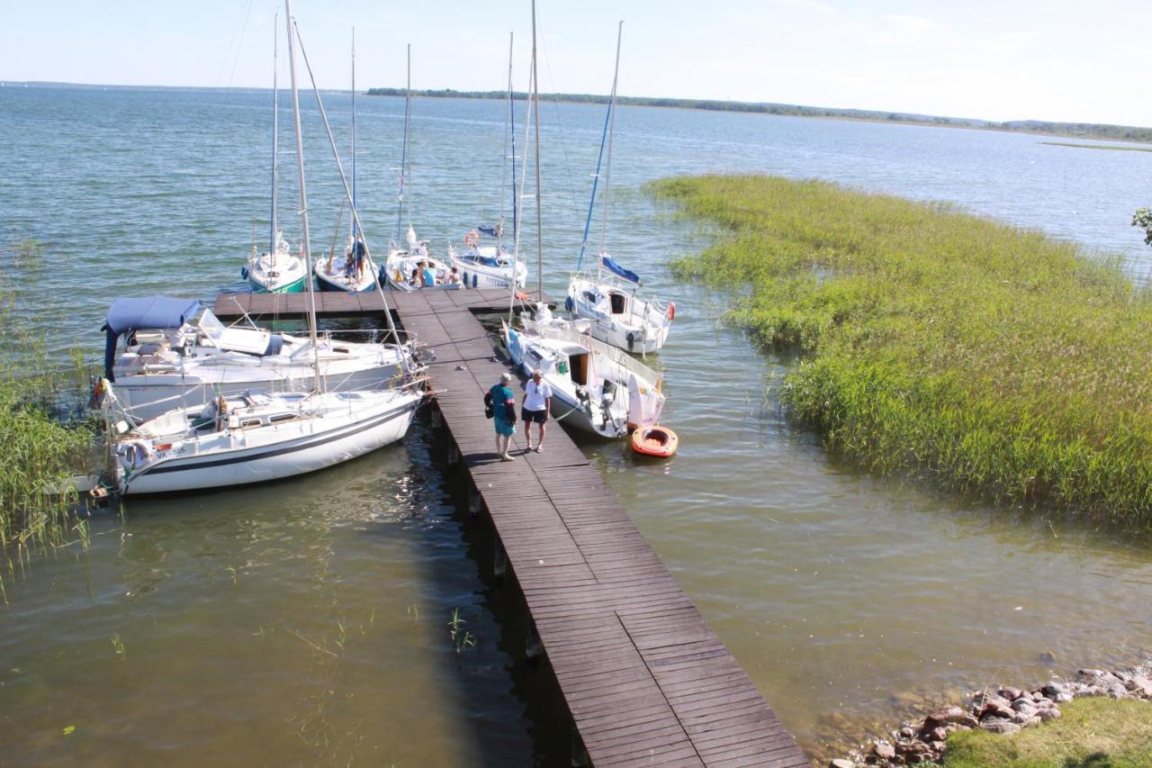 Folwark Luknajno Nad Jeziorem Sniardwy Gospoda Dziedzictwo Kulinarne Warmia-Mazury Mikołajki Dış mekan fotoğraf