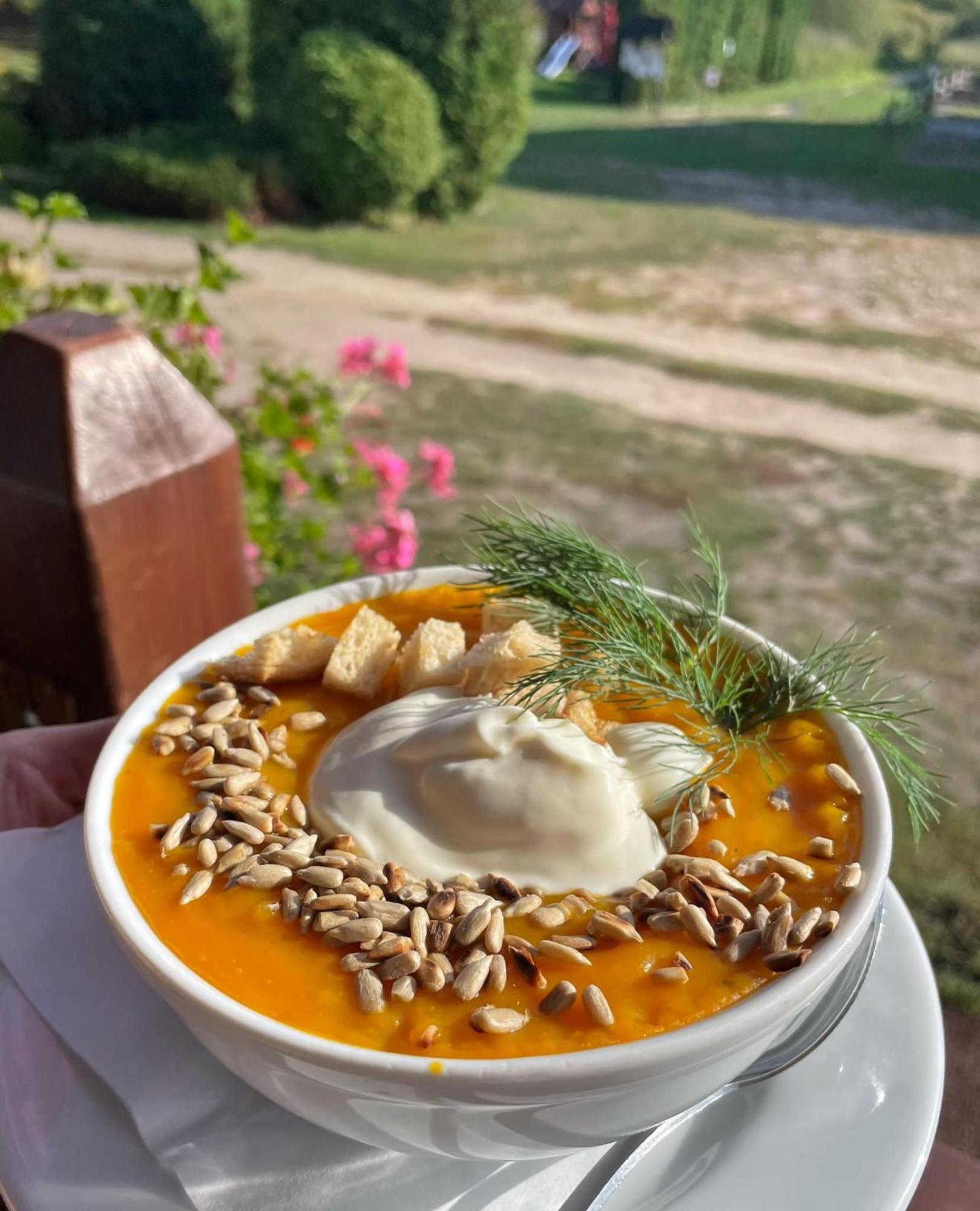 Folwark Luknajno Nad Jeziorem Sniardwy Gospoda Dziedzictwo Kulinarne Warmia-Mazury Mikołajki Dış mekan fotoğraf