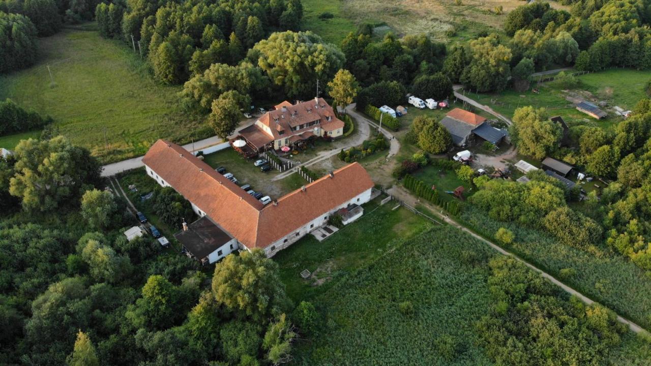 Folwark Luknajno Nad Jeziorem Sniardwy Gospoda Dziedzictwo Kulinarne Warmia-Mazury Mikołajki Dış mekan fotoğraf